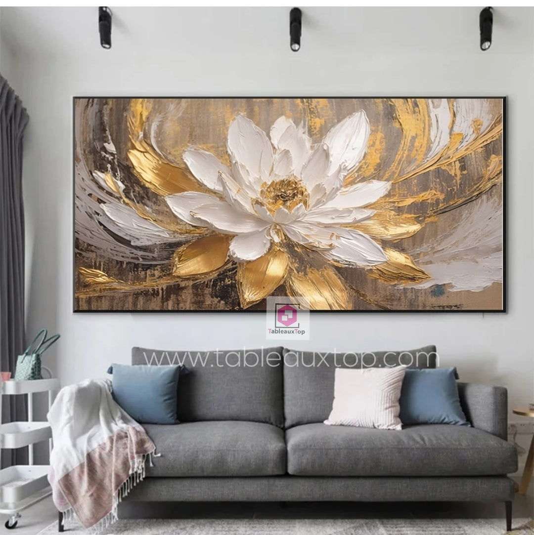 Fleur blanche et doré