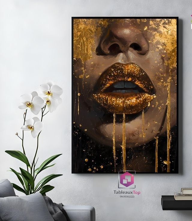 Gold lips